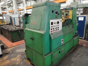 Зубофрезерный станок 5К32