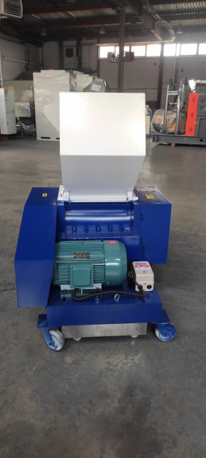 Дробилка промышленная XFS 400