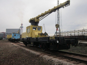 Автодрезина ДГКу-5 (дрезина грузовая крановая универсальная)