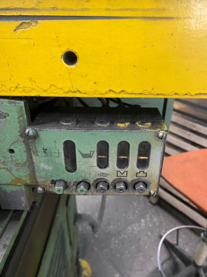 Плоскошлифовальный станок 3Д710В