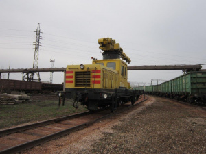Автодрезина ДГКу-5 (дрезина грузовая крановая универсальная)