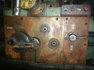 Токарно-винторезный станок 1м65