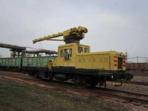 Автодрезина ДГКу-5 (дрезина грузовая крановая универсальная)