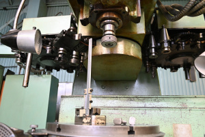 Координатно-расточной станок с ЧПУ 2Д450АМФ2