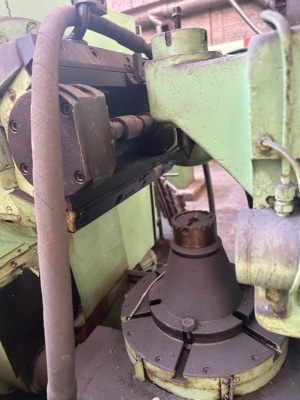 Зубофрезерный станок 5к310