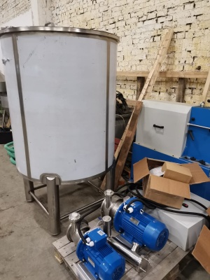 Емкость нержавеющая для производства водоэмульсионной краски на 1000 литров