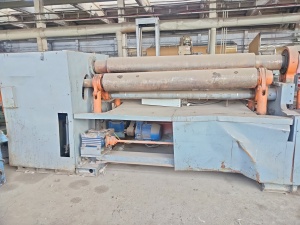 Машина листогибочная трехвалковая ИБ2222В (вальцы)