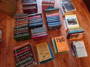 Транзисторы,Конденсаторы, Микросхемы. Диоды. Светодиоды. Трансформаторы. Радиоприёмники. Музыкальные центры. Слаботочное реле