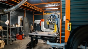 Роботизированная станция для лазерной резки и сварки FANUC M-710iC/70