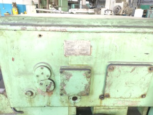 Токарно-винторезный станок 163 (ДИП300)