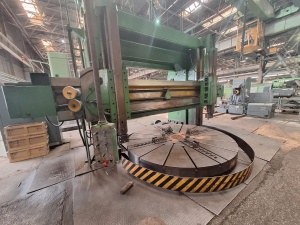 Токарно-карусельный 1Л532