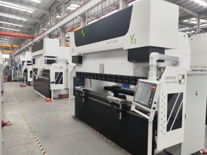 Гидравлический листогибочный пресс серии НВ