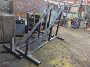 Пирамиды для транспортировки стекла