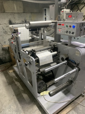 Перемоточно высекальная машина DK 320G Bronko