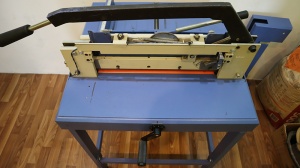 Резак-гильотина