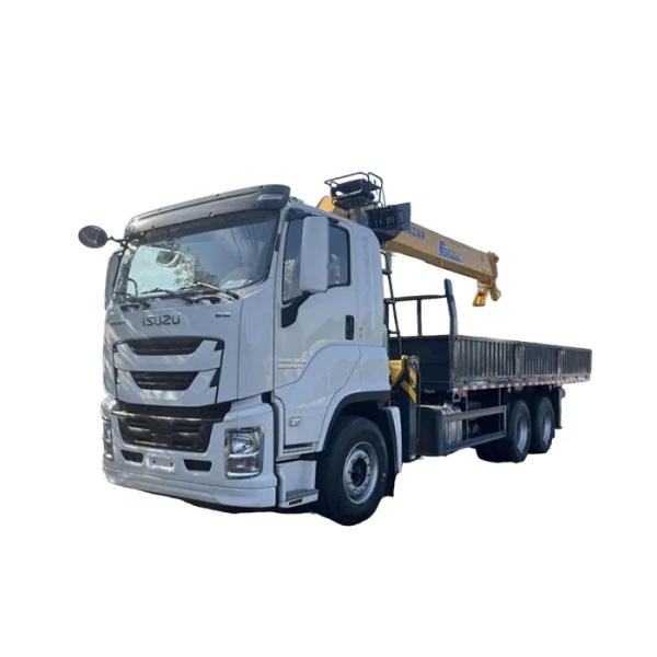 Грузовик с манипулятором ISUZU GIGA 6x4