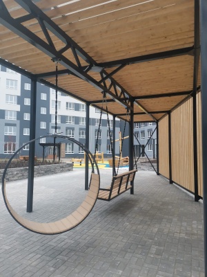 Доска из легкого пластика для уличных скамеек, столов и заборов