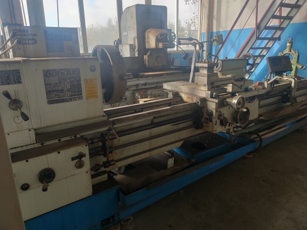 Токарно-винторезный станок с УЦИ TRENS SN7 1C