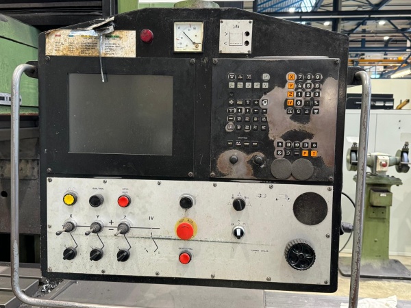 Продольно фрезерный станок с ЧПУ CORREA - A25/50