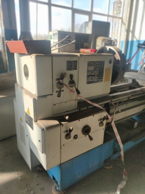 Токарно-винторезный станок с УЦИ TRENS SN7 1C