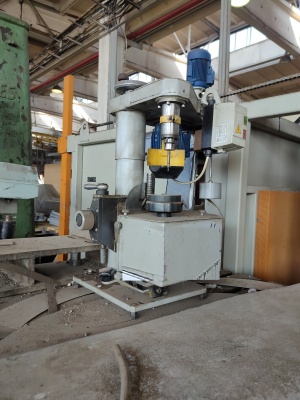 Заточной станок для плашек ВЗ-462