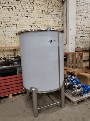 Емкость нержавеющая для производства водоэмульсионной краски на 1000 литров