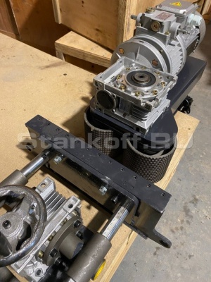 Автоматическое пневматическое подающее устройство для делительных вертикальных станков AP-120