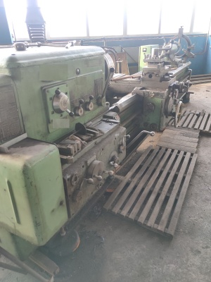 Токарно-винторезный станок 163 (ДИП300)