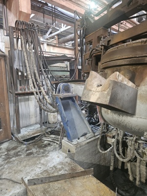 Электродуговую печь постоянного тока