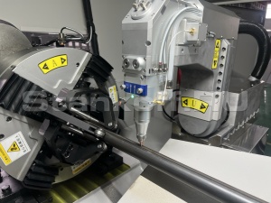 Оптоволоконный лазерный труборез с наклонной головой A16-C/6000 Raycus 5-Axis и полуавтоматической системой погрузки