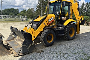 Экскаватор-погрузчик JCB 3CX