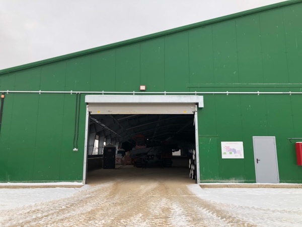 Скручивающиеся ворота для производственных помещений