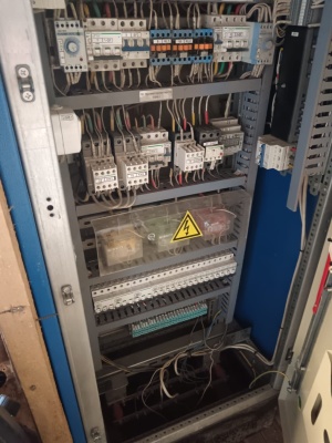 Шкаф распределения электроэнергии ЩКТСО с хранения