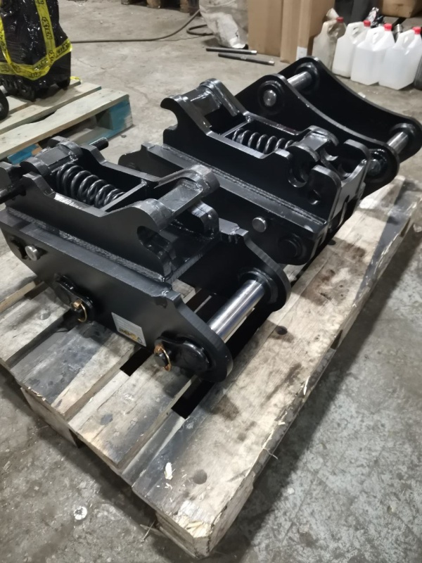 Быстросьем / квик каплер для Cukurova 884-885-888