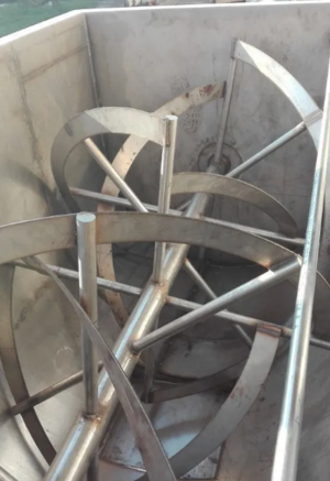 Горизонтальный смеситель высокой гомогенности смешивания