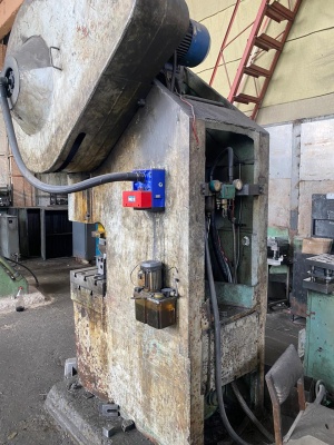 пресс кривошипный КД2128 ус.63тн