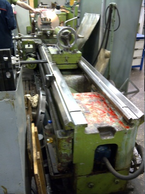 Токарный станок ДИП 300,рмц 2800мм