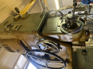 координатно-расточной станок 2А450