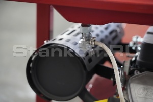 Бензиновый измельчитель веток BX42B