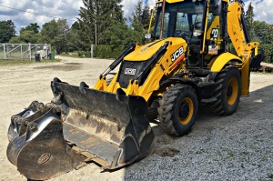 Экскаватор-погрузчик JCB 3CX