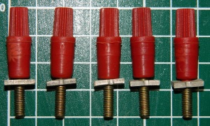 Клемма лабораторная, резьба 4 мм