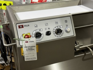 Новая шпигорезная машина Treif Felix LV