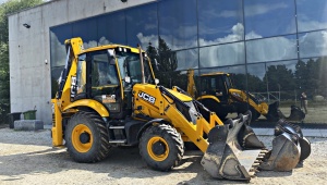 Экскаватор-погрузчик JCB 3CX