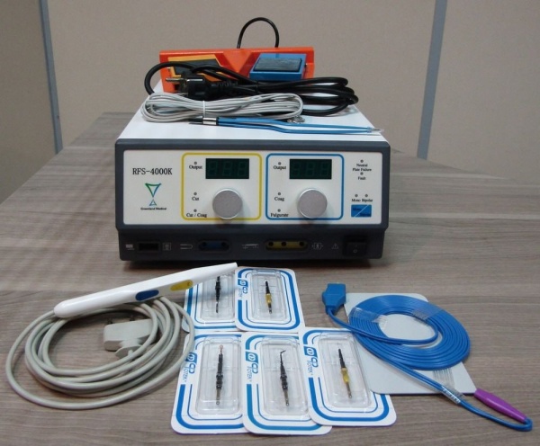 Радиоволновой хирургический аппарат RFS-4000K