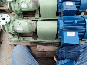 Нефтяной насос C.D.R. TMM 32.16 с хранения