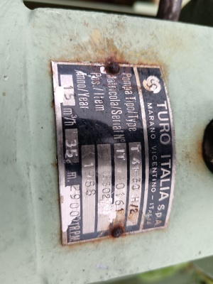 Нефтяной насос TURO ITALIA T 41-50 H/2 с хранения