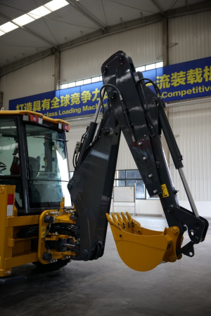 Экскаватор-погрузчик MGCM EL-2500