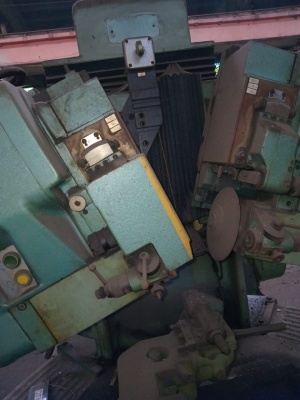 Зубошлифовальный станок 5851