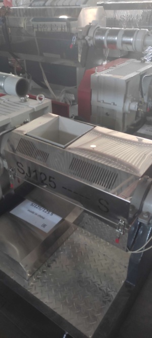 Линия грануляции (гранулятор) мягких отходов пластика 5