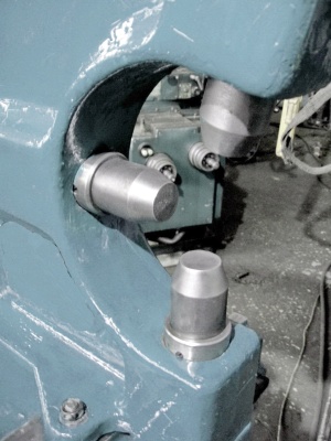 Люнет 1А64 кулачковый, подвижный